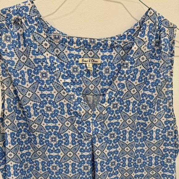 Emma & Olivia Tank Top Blouse - Picture 2 of 5